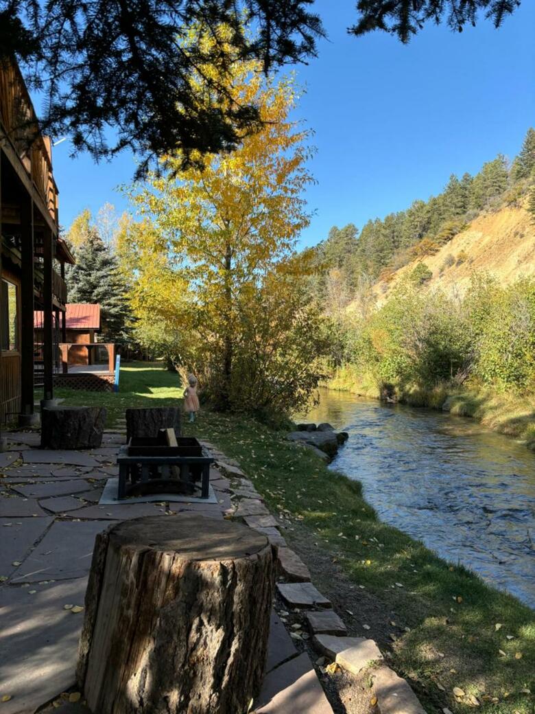 Streamside Retreat On The River