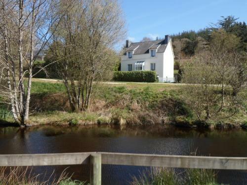 Riverside Bed And Breakfast