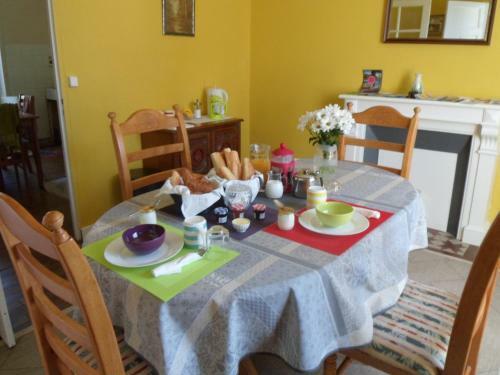 Riverside Bed And Breakfast