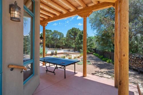 Ranchitos - Private Luxury Home With Swimming Pool