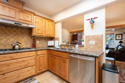 Apartamento El Corazon 12, Luxury 2 Brs, Sleeps 5