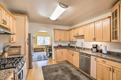 Adobe-style Home Less Than 2 Mi From Santa Fe Plaza!