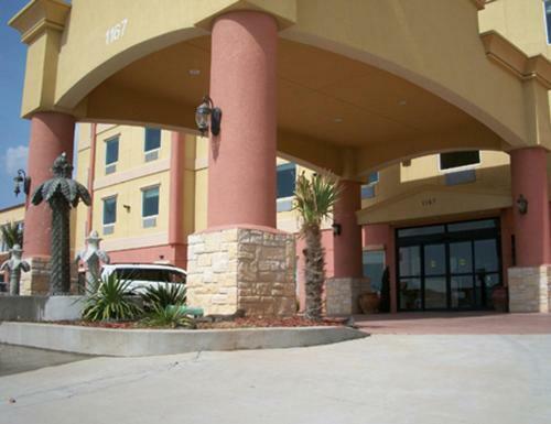 Motel Robinson Inn And Suites
