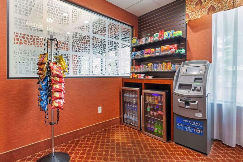 Hotel Best Western Plus Piedmont Inn And Suites