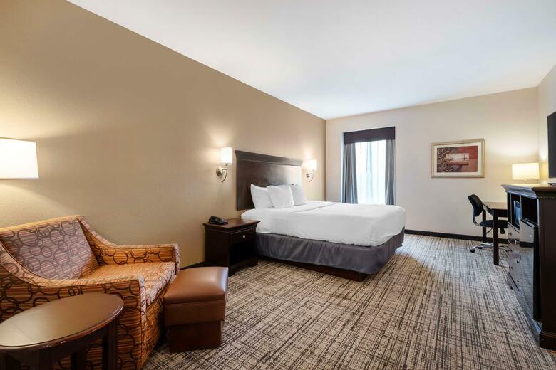Hotel Best Western Plus Piedmont Inn And Suites