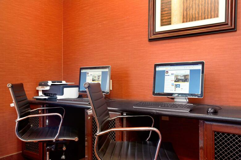 Hotel Best Western Plus Piedmont Inn And Suites
