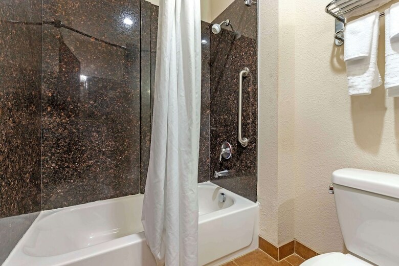 Hotel Best Western Plus Piedmont Inn And Suites
