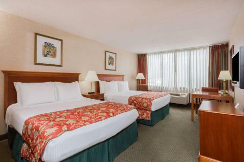 Hotel Ramada Triangle / Quantico
