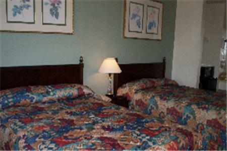 Motel Somerville Inn And Suites