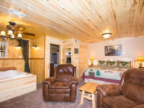 Upper Canyon Inn