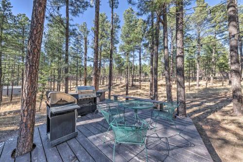 Ruidoso Getaway With Deck - 16 Mi To Ski Apache