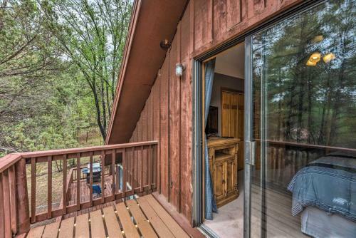 Rustic Ruidoso Cabin With Large Deck And Grill!