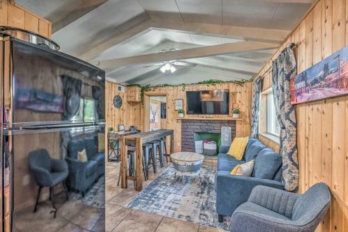 Cabin With Mountain Views About 2 Mi To Ruidoso Midtown!