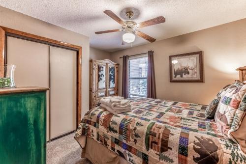 Pinon Park A10, 3 Brs, Deck, Hot Tub, Wifi, Sleeps 8
