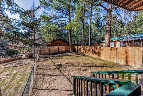 Whispering Pines Lodge