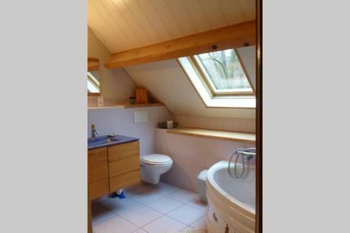 Belle Maison Avec Bain Norvegien