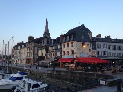 Apartamento Un Petit Nid A Honfleur