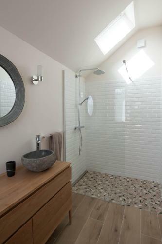 Hostal Chambres Chez L'habitant Capucine