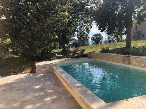 Le G�te Du Trianon D'yss
