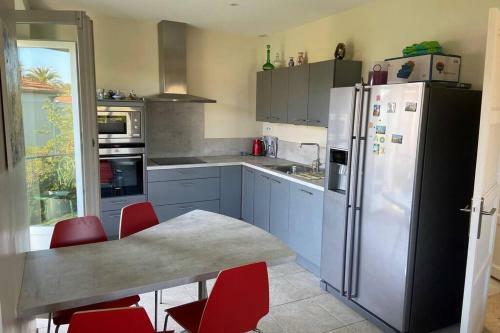 Apartamento Appart. Familial Avec Piscine Jacuzzi Clim. Wifi