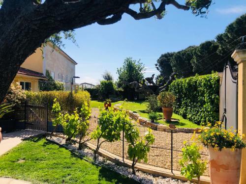 Bed & Breakfast Chambre D H�te Tagada