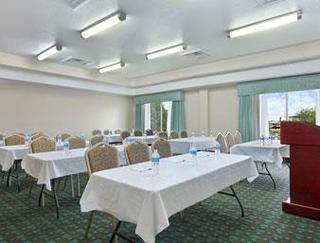 Hotel Ramada Hewitt