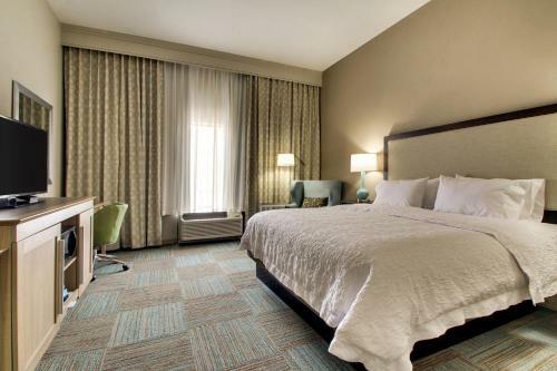 Point South Hotel