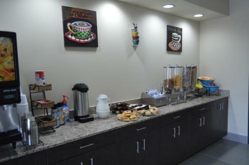 Hotel Karnes City Lodge
