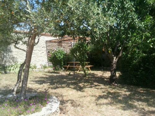 Apartamento Mas Ard�chois Le Pousta *** Piscine Chauff�e