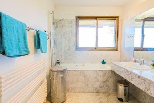 Apartamento Le Chateau De La Pinede