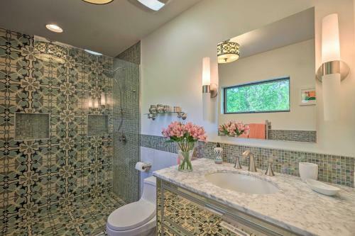Luxe And Modern Home 30mi To Saratoga Springs!