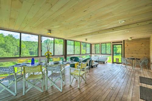 Luxe And Modern Home 30mi To Saratoga Springs!