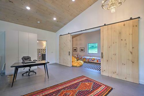 Luxe And Modern Home 30mi To Saratoga Springs!