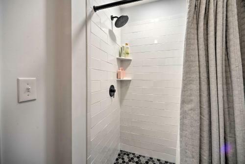 Apartamento Modern Studio Less Than 13 Mi To Saratoga Racetrack!