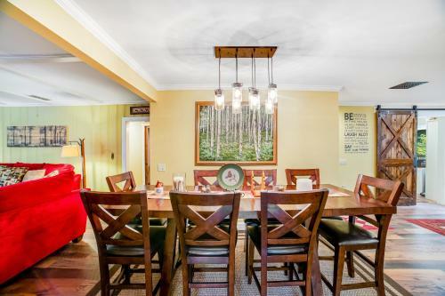 The Lodge At Schroon River