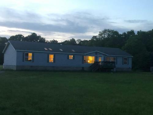 Cozy Getaway Cottage - Catskills Peaceful Hideaway