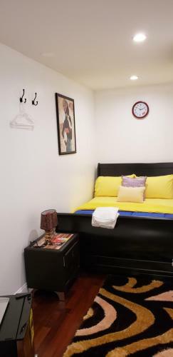 Home Away Holiday Suite