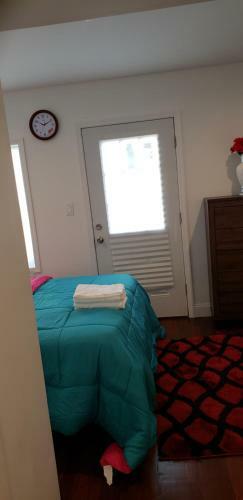 Home Away Holiday Suite