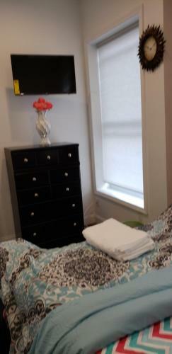 Home Away Holiday Suite