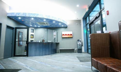 Vybe Hotel