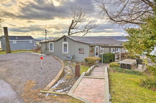 Lakefront Canandaigua Home With Grill, Fire Pit