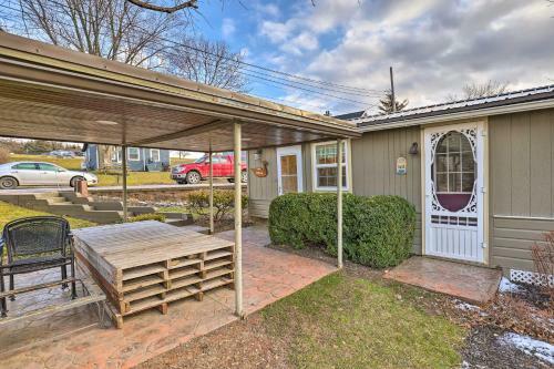 Lakefront Canandaigua Home With Grill, Fire Pit