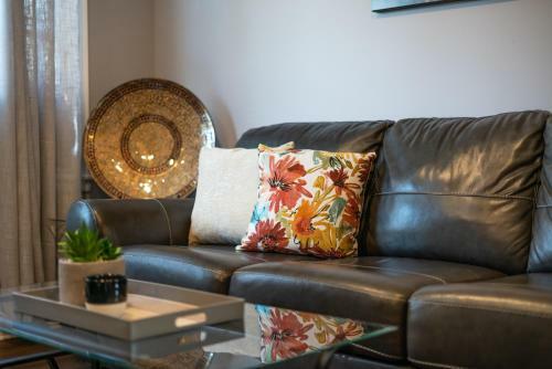 Modern & Updated Apartment In Heart Of Buffalo
