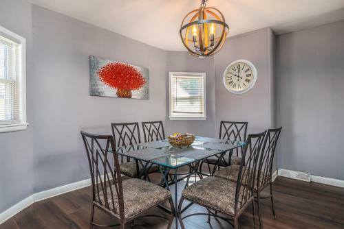 Modern & Updated Apartment In Heart Of Buffalo