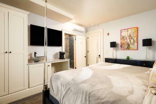 Hotel The Edward Buffalo