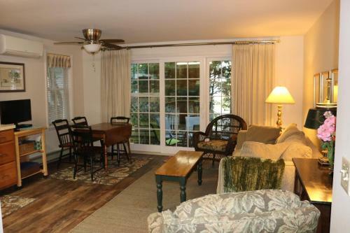 A Summer Place Unit A Home