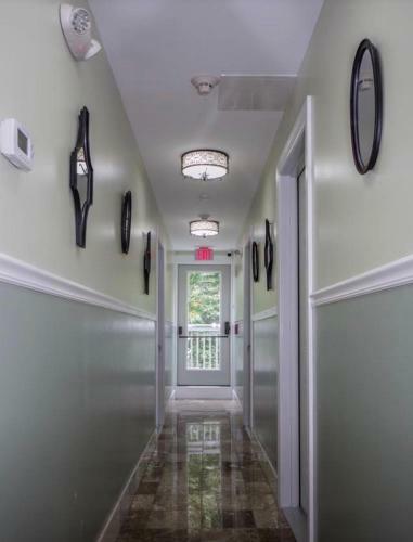 Cold Spring Hotel
