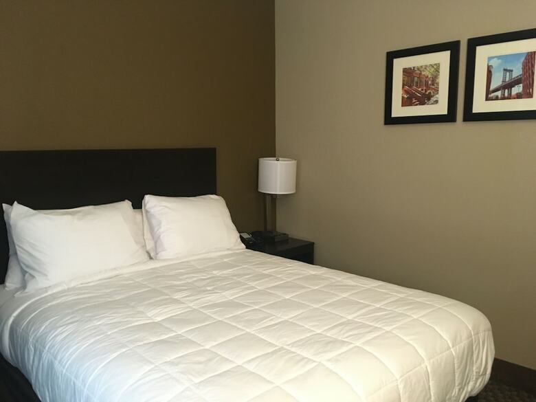 The Williams Hotel