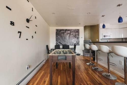 Large Apartment In Brooklyn+ Balcony (water View)