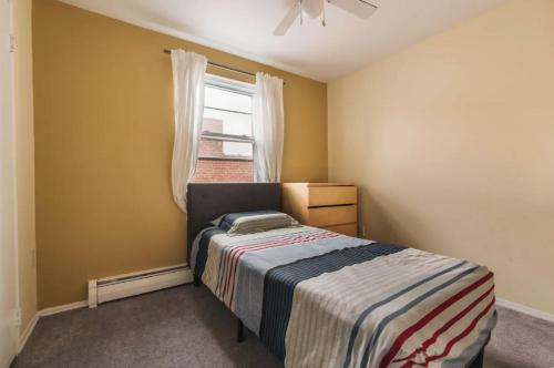 Large Apartment In Brooklyn+ Balcony (water View)
